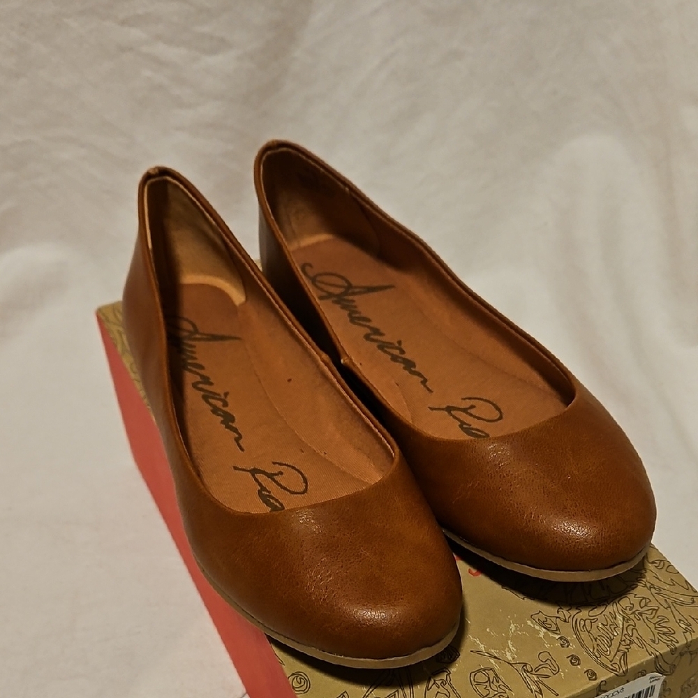 American Rag Women's Ellie Flats Cognac Brown Size 7